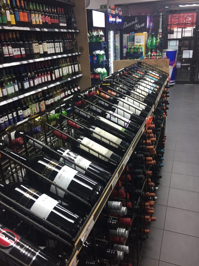 Dahlak Liquor Store